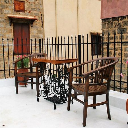 Evangelia'S Little House Rhodes City Exterior foto